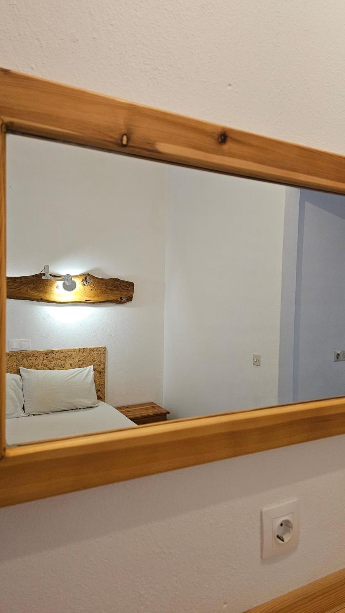Pension Oasis Votsi  Esterno foto